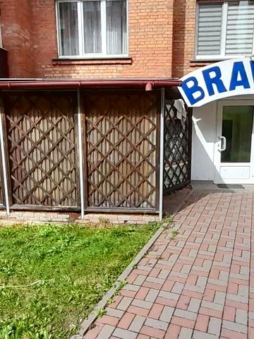 Будівельників вул., 2