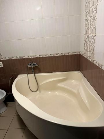 Велика Бердичівська вул., 18