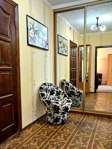 Продаж 1к квартири 43 кв. м на просп. Петра Григоренка 13