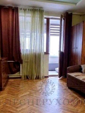 Продаж світлої 2-кімнатної квартири на Оболоні Героїв Дніпра  59