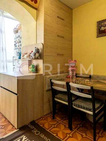 Продаж 2-кімнатної квартири в ЖК “Різдвяний”