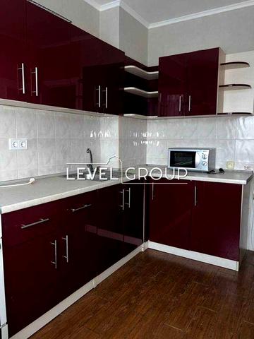 ГАЗ Оренда 3к квартири 63м² Вахтанга Кікабідзе 17, опалення без світла, Святошинський район