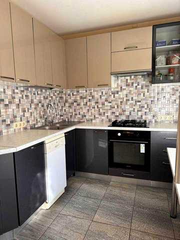 Продаж 4-х кімнатної квартири 103,4 кв м, вул. Момота, м.Бориспіль