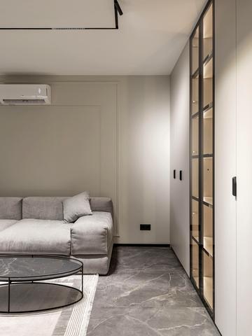 Голосіївський просп. (40-річчя Жовтня), 76