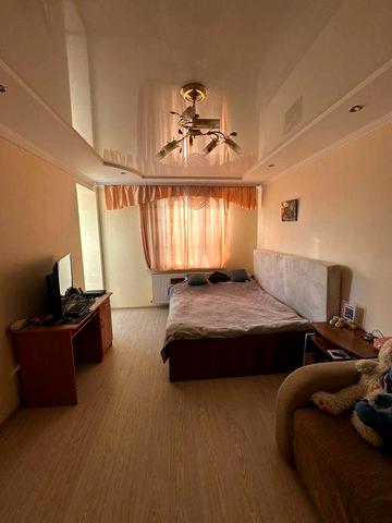 Здається однокімнатна квартира в довгострокову оренду