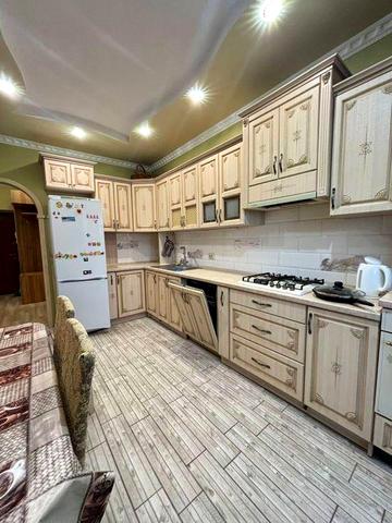 Оренда 3х кімнатна квартира Львів, Зелена 115д
