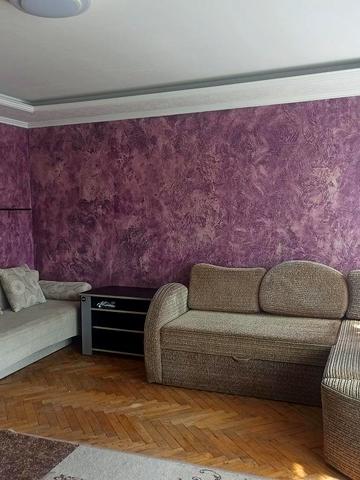 Лісовий просп., 21