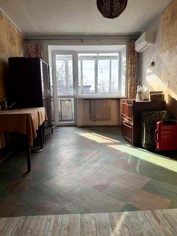 Продам 3 кім.кв. в Камянському