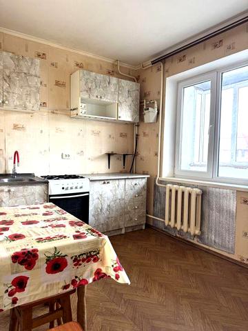 Продам 3 кімнатну квартиру 76 кв м