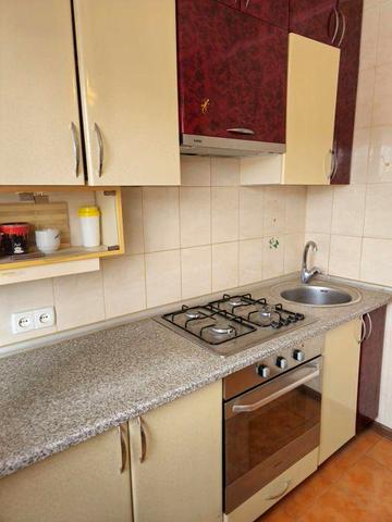 Продам 3-к.квартиру 602й,ул.Вл.Зубенко 80