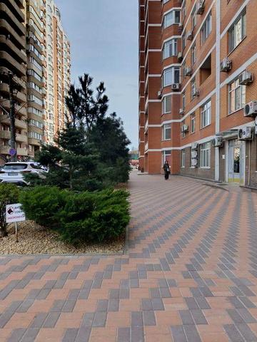 Сдам длит 1-но комн квартиру в ЖК,, Нагорный,, ул Дюковская  , центр