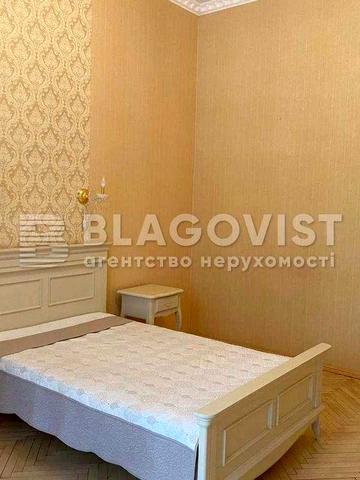 Продаж квартири Олеся Гончара Університет Золоті ворота Галицька площа
