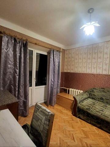 Здається 1к  квартира метро 4 хв. газ торг терміново