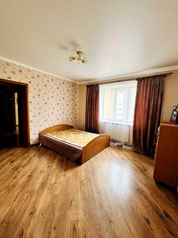 Оренда 2кім квартири по вул Федорова, 4В