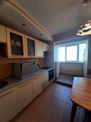 Голосіївський проспект 15, метро Деміївська, 3 кімнати