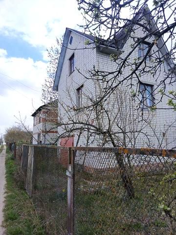 Добротна  дача 100 м² ст "Мєчта"