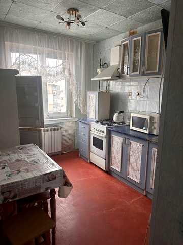 Продаж 3-х кімнатна квартира