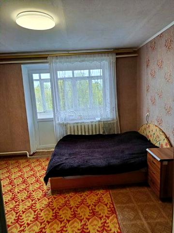 Оренда великої 3-х кімнатної квартири ( Н-Миколаївка)