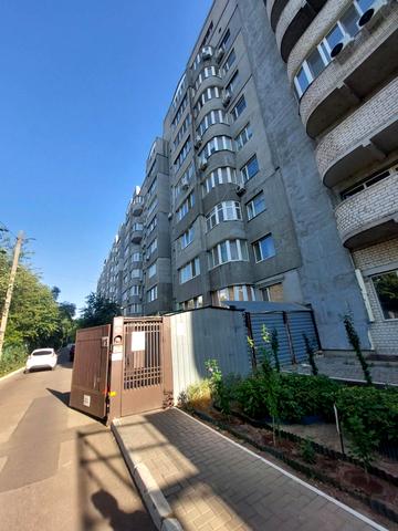 Садова вул., 34