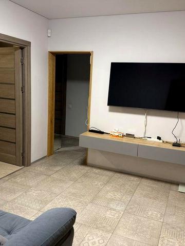 Довгострокова оренда 4-х кімнатної квартири метро Житомирська