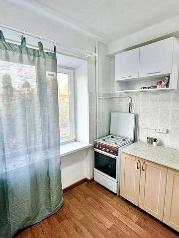 Авіаконструктора Антонова вул., 43