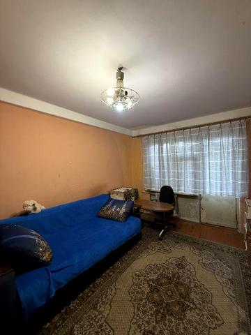 Продаж 2 кім. Черемушки вул. Звенигородська
