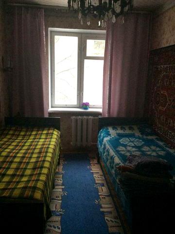 Продам 2 кімнатну квартиру вул Зодчих 18