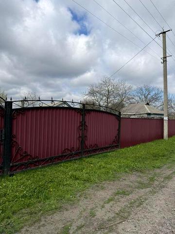 Продається будинок с.Лутовинівка