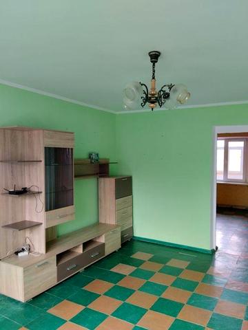 Продаж просторої чотирьох кімнатної квартири