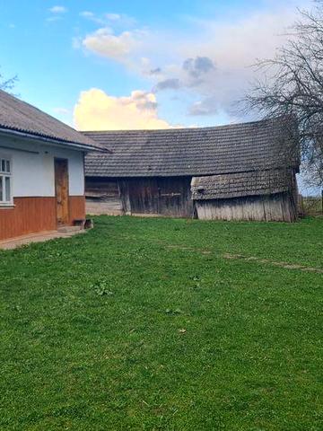 Будинок з ділянкою в с. Гаї Нижні