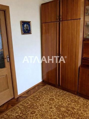 Затишна трикімнатна квартира на Симоненка