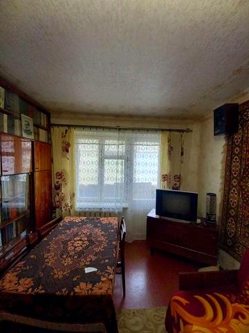 ПРОДАМ 2ком.кв 2/5 с ПОДВОРКИ метро ХОЛОДНАЯ Гора 8-км