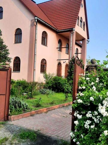 Оренда будинку  6 кімнат, гараж, підвал, газ Новосілки Вишгород