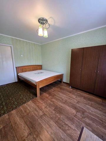 Оренда великої двокімнатної квартири