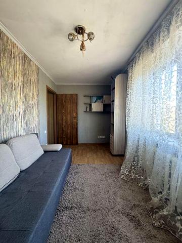 Продам 2к квартиру пр.Александра Поля 82