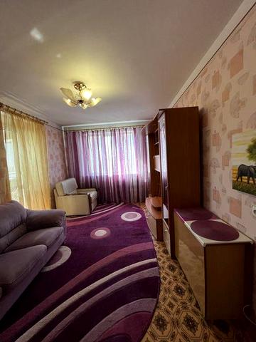 Продам квартиру в гарному стані, 50м2, 4/16. Терміново! Горизонт. Роганський ЖМ