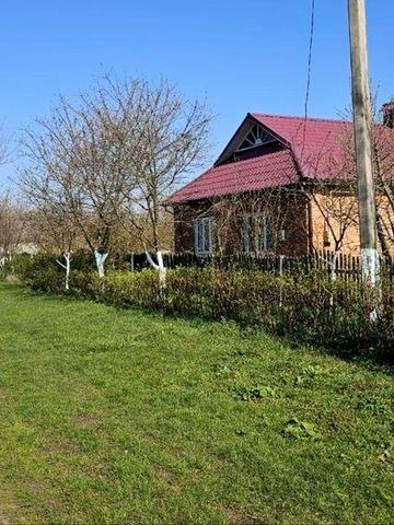 Будинок з газом та водою, є септик. До міста 30 хв! 43593