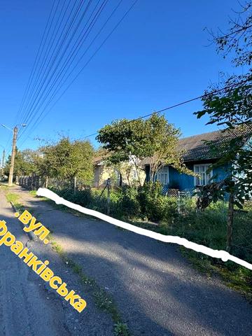 Степана Бандери вул., 82