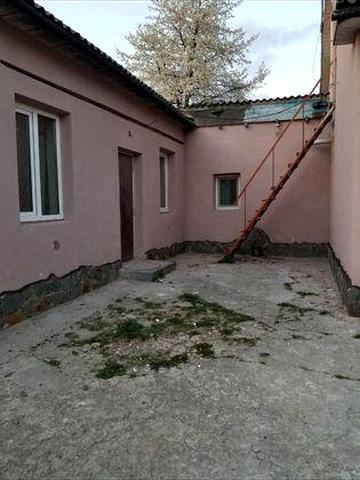 Здам будинок в хорошому і затишному місці