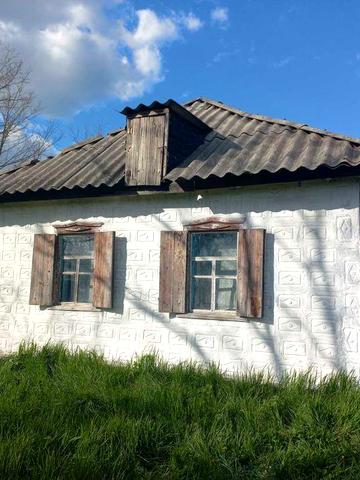 Будинок + садок + 10 соток у центрі села! 2000 грн/міс + можливий викуп