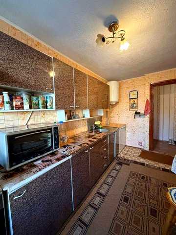 3 кім квартири в цегляному будинку в Корабельному районі