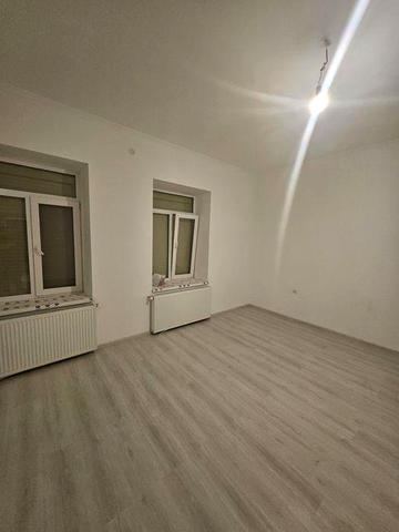 Продається 2х кімнатна квартира в Берегове!