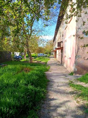 Продам квартіру на Піонере
