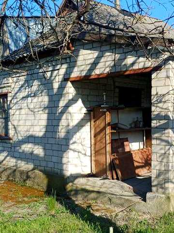 Продам будинок під ремонт