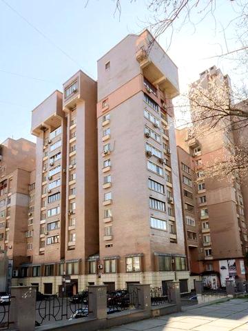 Продаж 2-к квартири з ремонтом та можливістю переведення в нежитловий фонд | вул. Антоновича, 104 | Голосіївський район