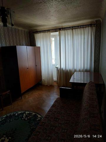 1 кімнатна квартира в Змієві.