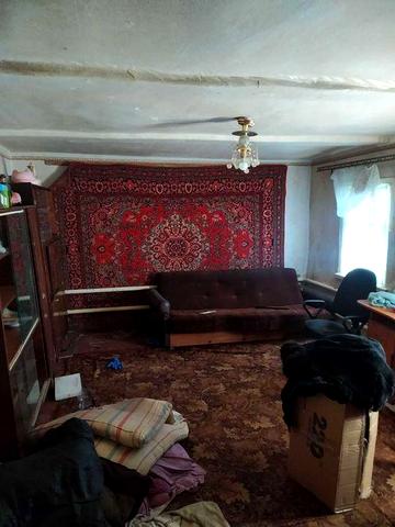 Невеликий будинок 40 м² та частину гаража 30 м² у районі ринку Барабашова