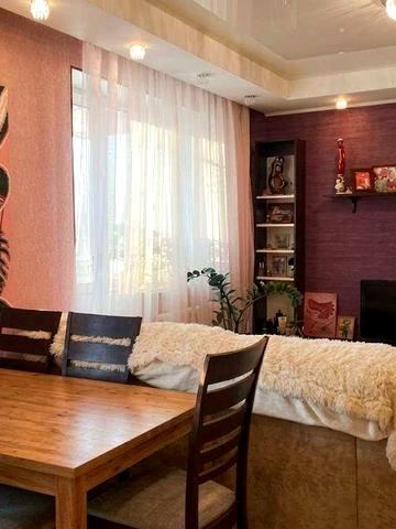 Продаж квартири 120м2 4 кімнати дворівнева