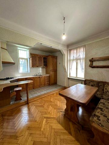 Оренда 3к квартири в самому центрі, біля Кобилянської