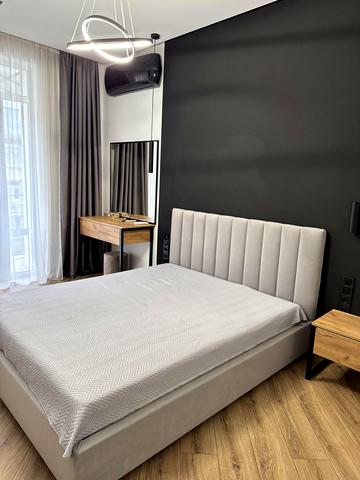 Микільсько-Ботанічна вул., 17/19